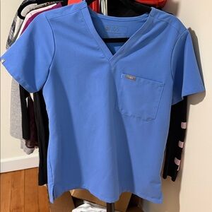 Figs Ceil Blue Short Sleeve Scrub Top and Scrub Pants (SET)